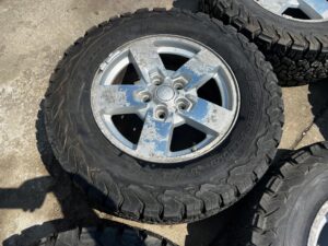 KOŁA FELGI OPONY TERENOWE JEEP GRAND CHEROKEE COMMANDER WRANGLER 265/65 R17
