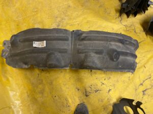 NADKOLE PRAWY TYŁ TYLNE RENAULT MEGANE IV HB ORI