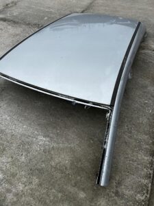 DACH TEKQF SREBRNY DACIA SANDERO 2023 III 3