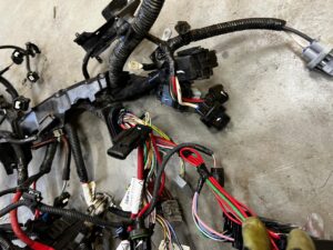 WIĄZKA OKABLOWANIE SILNIKA DACIA SANDERO III 1.0 TCE LPG 2024R LIFT