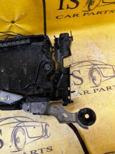 PODSTAWA MOCOWANIE AKUMULATORA DACIA SANDERO III 2021R