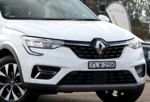 KOMPLETNY PRZÓD MASKA ZDERZAK LAMPY CHŁODNICE RENAULT ARKANA 1.6 E-TECH