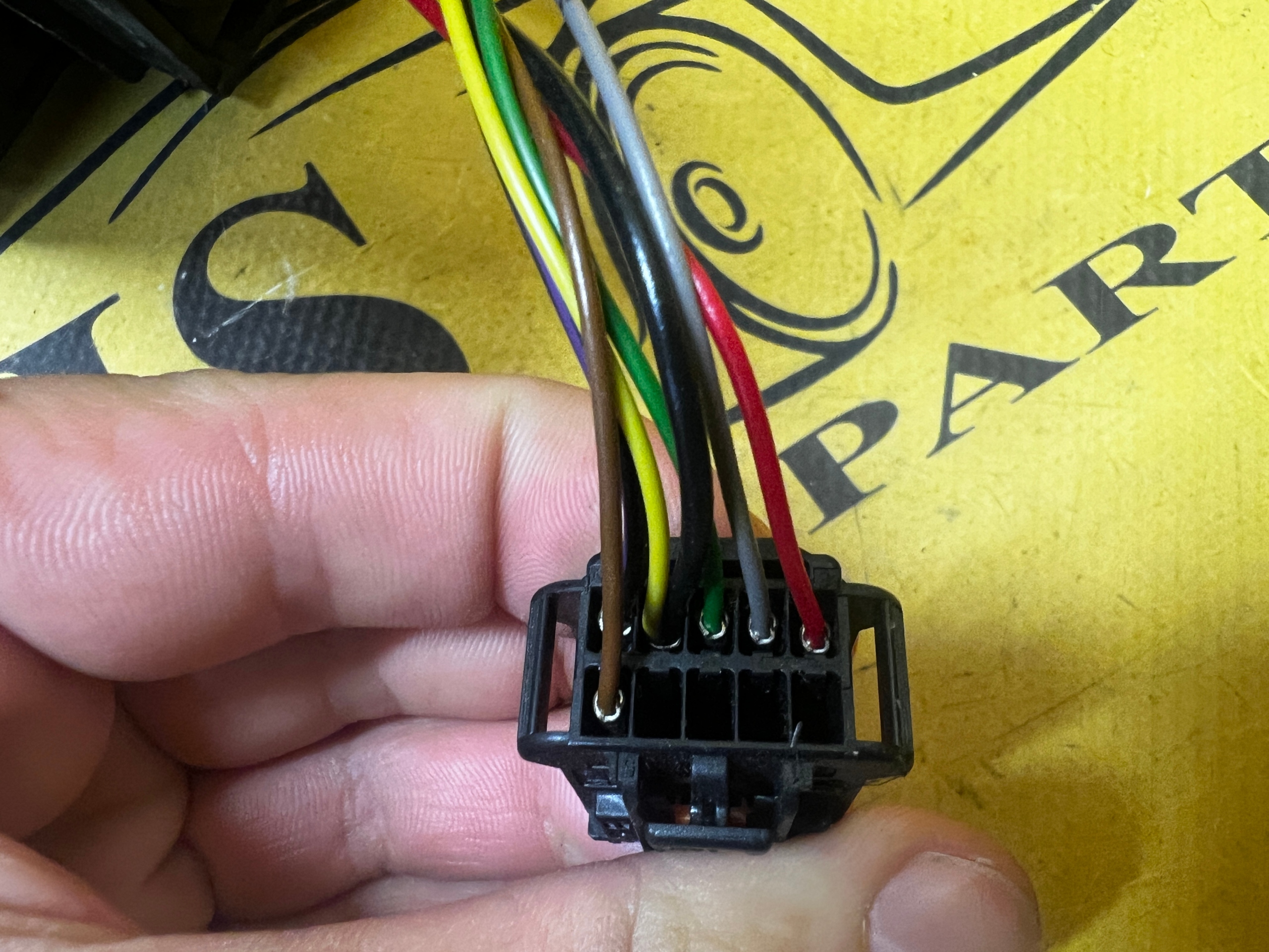 LUSTERKO LEWE 7 PIN 7PIN PEUGEOT 308 II T9 KTVD 2014R EU