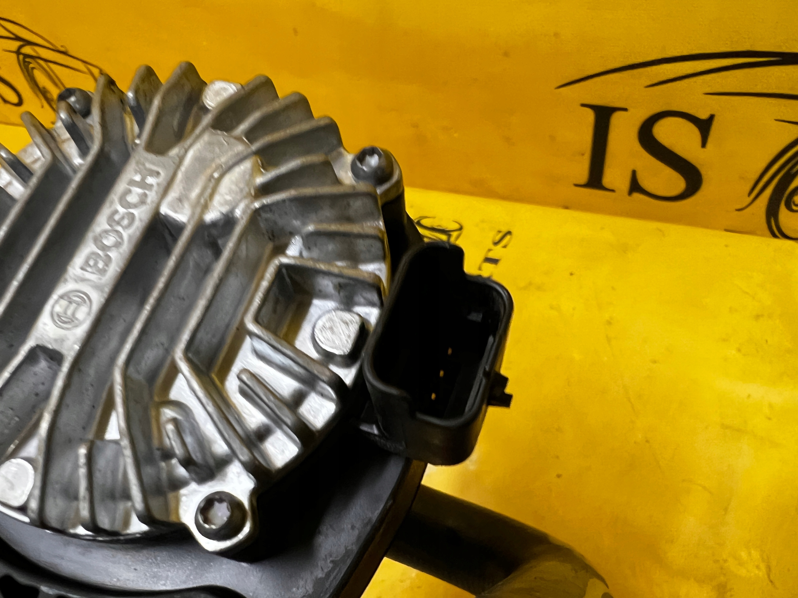 DODATKOWA POMPKA POMPA WODY CHŁODZENIA RENAULT ESPACE VI AUSTRAL