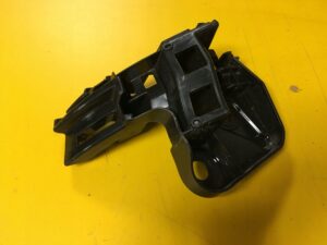 ŚLIZG TYLNEGO ZDERZAKA LEWY TYŁ VW T-ROC 2GA807453