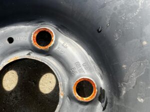 KOŁA FELGI OPONY ZIMOWE VW VOLKSWAGEN SKODA SEAT 185/60 R15