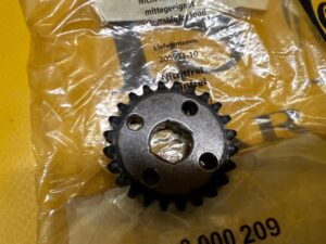 KOŁO NAPĘDU POMPY OLEJU BMW N20 N26 NOWE OEM