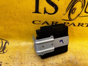 STEROWNIK MODUŁ NAPĘDU 4WD TOYOTA HILUX VIII 8