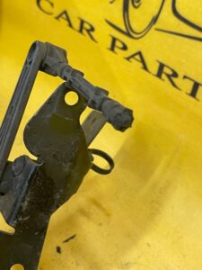 CZUJNIK POZIOMOWANIA LEWY TYŁ LR L462 DISCOVERY V