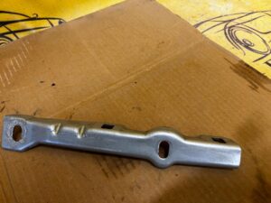 WSPORNIK MOCOWANIE RELINGÓW PORSCHE CAYENNE II 7P5 LIFT 92A