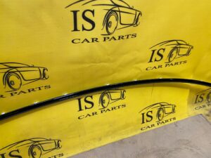 LISTWA SZYBY DACHOWA PRAWA CZARNA SHADOW AMG PAKIET MERCEDES CLS W257