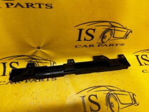 PRAWE MOCOWANIE ŚLIZG LISTWA PROGU BMW F87 M2 RH2