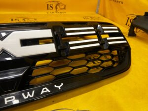 ATRAPA GRILL KRATA OSŁONA CHŁODNICY DACIA SANDERO III STEPWAY LIFT