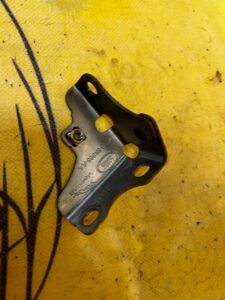 UCHWYT MOCOWANIE JAGUAR LR 2.0D 204DTA AJ200D