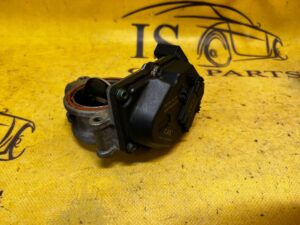 PRZEPUSTNICA PORSCHE CAYENNE II 7P5 LIFT 92A