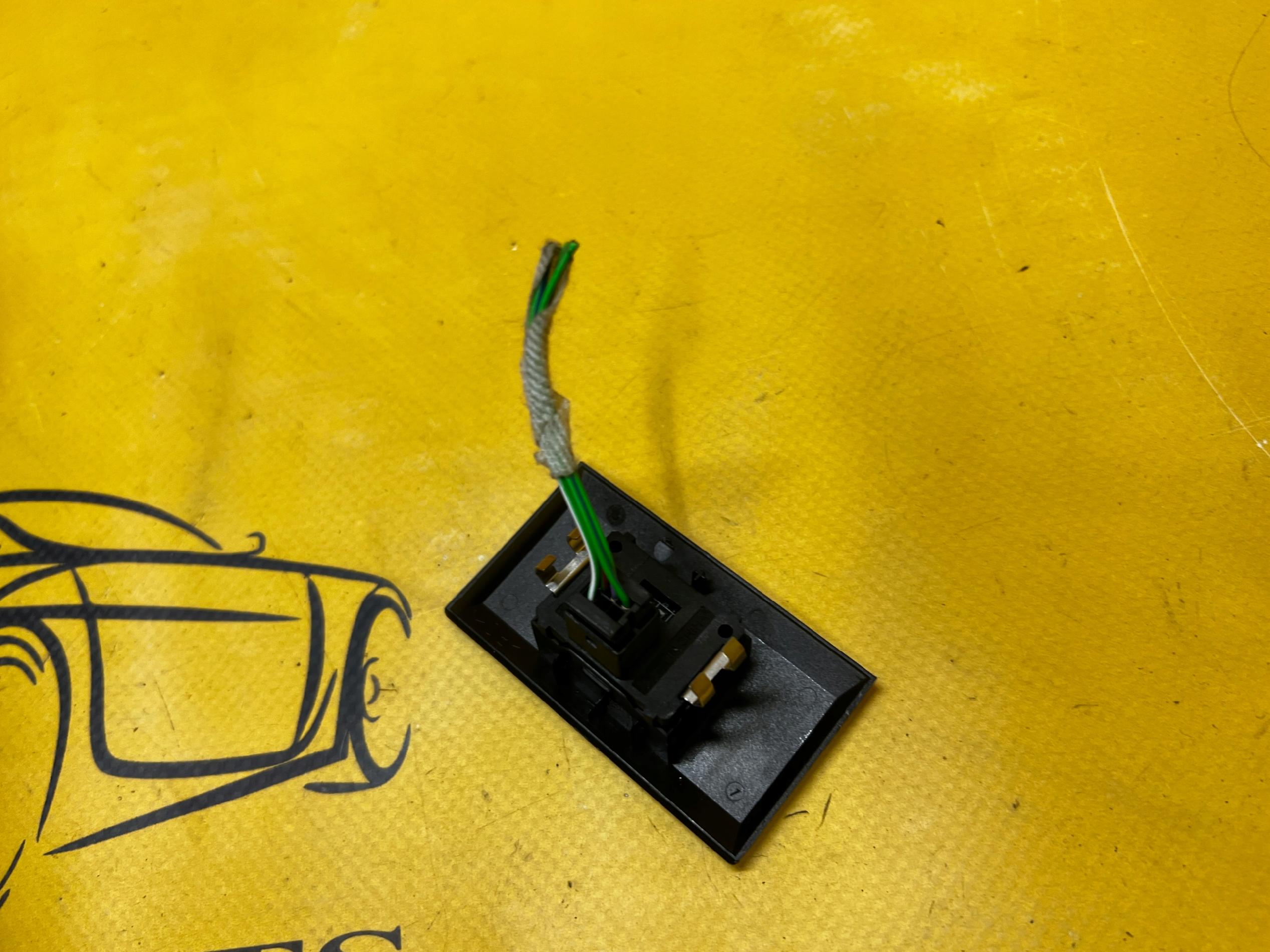 CZUJNIK SENSOR NASŁONECZNIENIA VOLKSWAGEN GOLF VIII