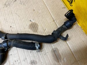 KOMPLET MAGISTRALA WODNA TERMOSTAT PRZEWÓD WODY DACIA DOKKER 1.5 BLUE DCI