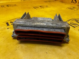 KOMPUTER STEROWNIK SILNIKA ECU CHEVROLET CORVETTE C5 97-04