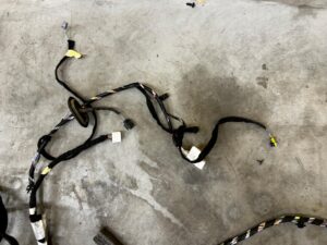 WIĄZKA WNĘTRZA ŚCIANY GRODZIOWEJ DACIA SANDERO III 1.0 TCE LPG ECO-G