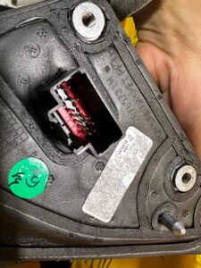 FORD ESCAPE KUGA MK3 LUSTERKO LEWE 9 PIN EUROPA