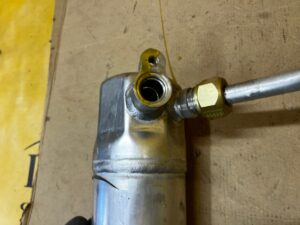 OSUSZACZ WĄŻ PRZEWÓD RURA RURKA KLIMATYZACJI CHEVROLET CORVETTE C5 97-04