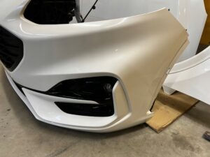 FORD KUGA MK3 MASKA LAMPY PRZÓD CHŁODNICE ST LINE FROZEN WHITE