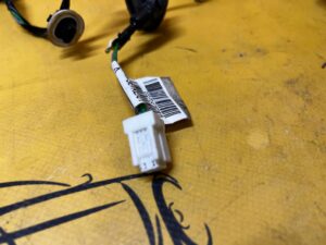 WIĄZKA INSTALACJA OKABLOWANIE DRZWI TYŁ LEWY PRAWY DACIA DUSTER II