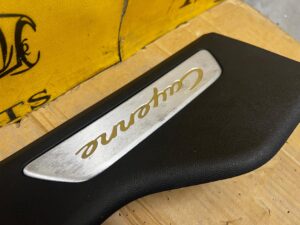 LISTWA PROGOWA PRAWA PORSCHE CAYENNE COUPE 9Y0 9Y3 HYBRID