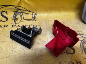 KLEMA PLUSOWA OSŁONA DACIA SANDERO III 2023R