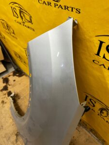 BŁOTNIK LEWY PRZEDNI PRZÓD FORD KUGA MK2 SREBRNY