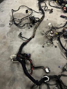 WIĄZKA PRZEWODÓW KABINY AUDI A8 D4