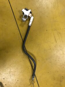 KLEMA MINUSOWA MASA FORD KUGA MK2 ST LINE 1.5