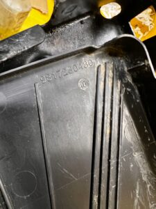 PODSTAWA MOCOWANIE WSPORNIK AKUMULATORA CITROEN C4 GRAND PICASSO II