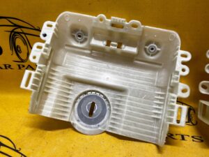 MOCOWANIE PODSTAWA BEZPIECZNIKÓW FORD KUGA MK3