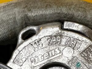 NAPINACZ ROLKA PASKA SKODA SCALA