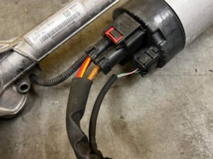 MAGLOWNICA PRZEKLADNIA KIEROWNICZA MERCEDES C KLASA W206 EU