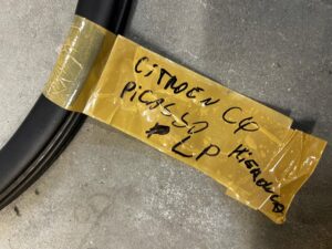 USZCZELKA DRZWI PRZÓD PRZEDNICH LEWA PRAWA CITROEN C4 GRAND PICASSO II EU