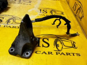 ŁAPA PODPORA UCHWYT SILNIKA LEWA LEWY RANGE ROVER VELAR L560 2.0D