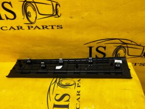 LISTWA PROGOWA PRÓG PRZÓD LEWY LEWA LAND ROVER DISCOVERY 5 V L462