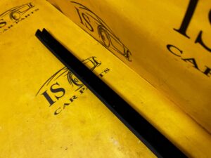 LISTWA USZCZELKA SZYBY SZYBOWA DRZWI TYŁ BMW 5 F10 F11