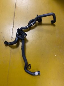 MAGISTRALA WĘŻE WODY POMPA MERCEDES INFINITI 1.5D