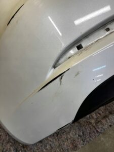 ZDERZAK TYLNY TYŁ 6 PDC TESLA MODEL 3 PRZEDLIFT BIAŁA PERŁA