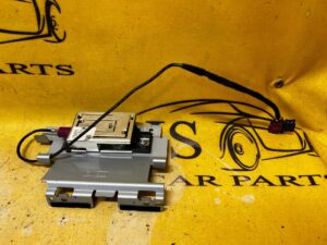 MODUŁ STEROWNIK ANTENA GPS FORD ESCAPE MK4