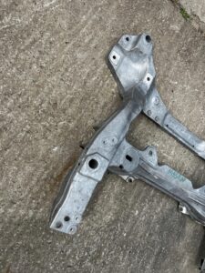 WÓZEK ZAWIESZENIA SANKI KOŁYSKA PRZÓD INFINITI M35 M35H Q70