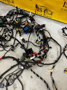 INSTALACJA WIĄZKA DESKI WNĘTRZA DACIA DUSTER II