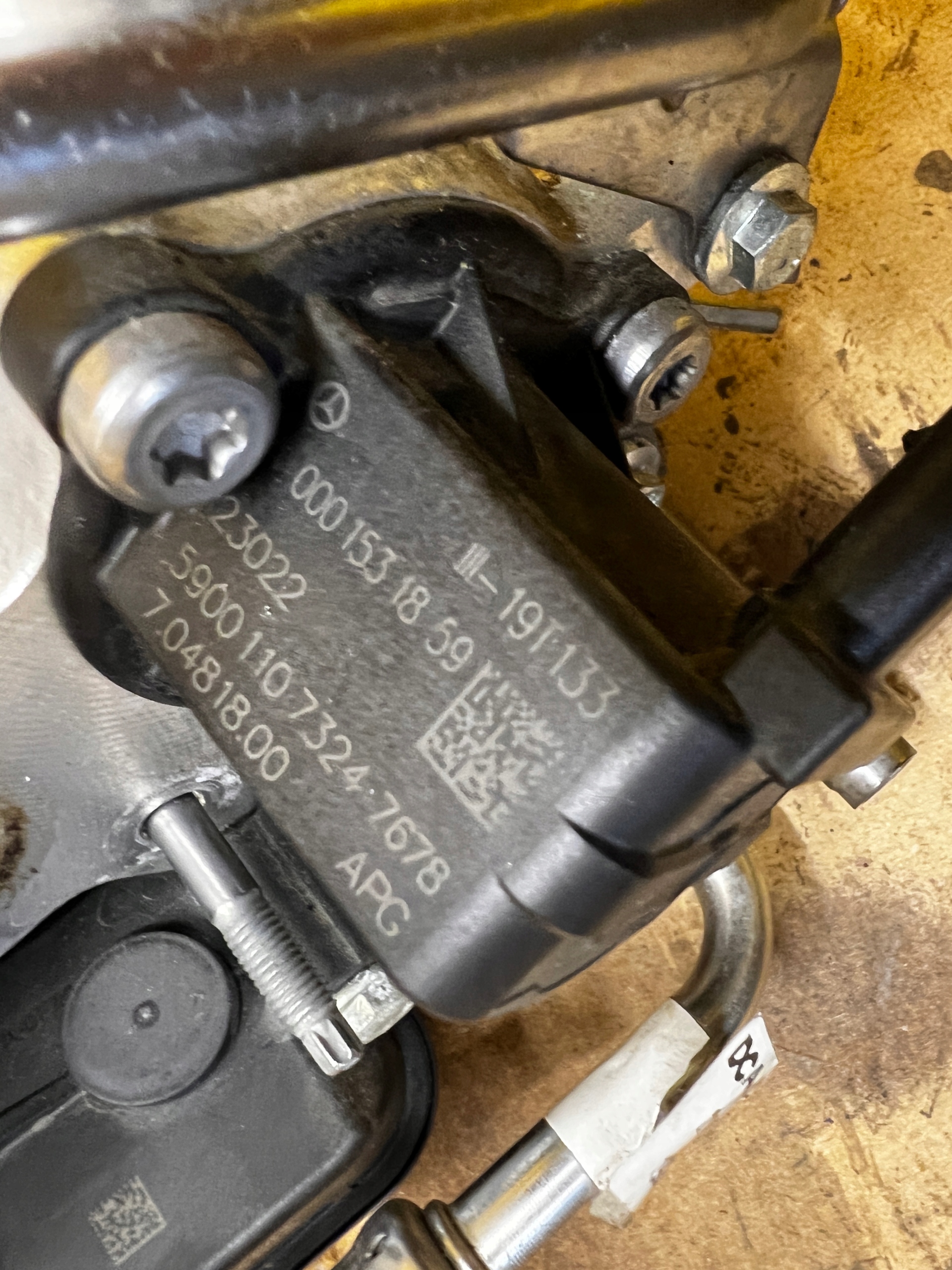 TURBOSPRĘŻARKA TURBO TURBINA KOLEKTOR RENAULT 1.3 TCE