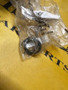 8 X PIERŚCIEŃ ROZPRĘŻNY KORBOWODU C22X1,5 BMW M20 M40 M42 M60 M70 NOWY OEM