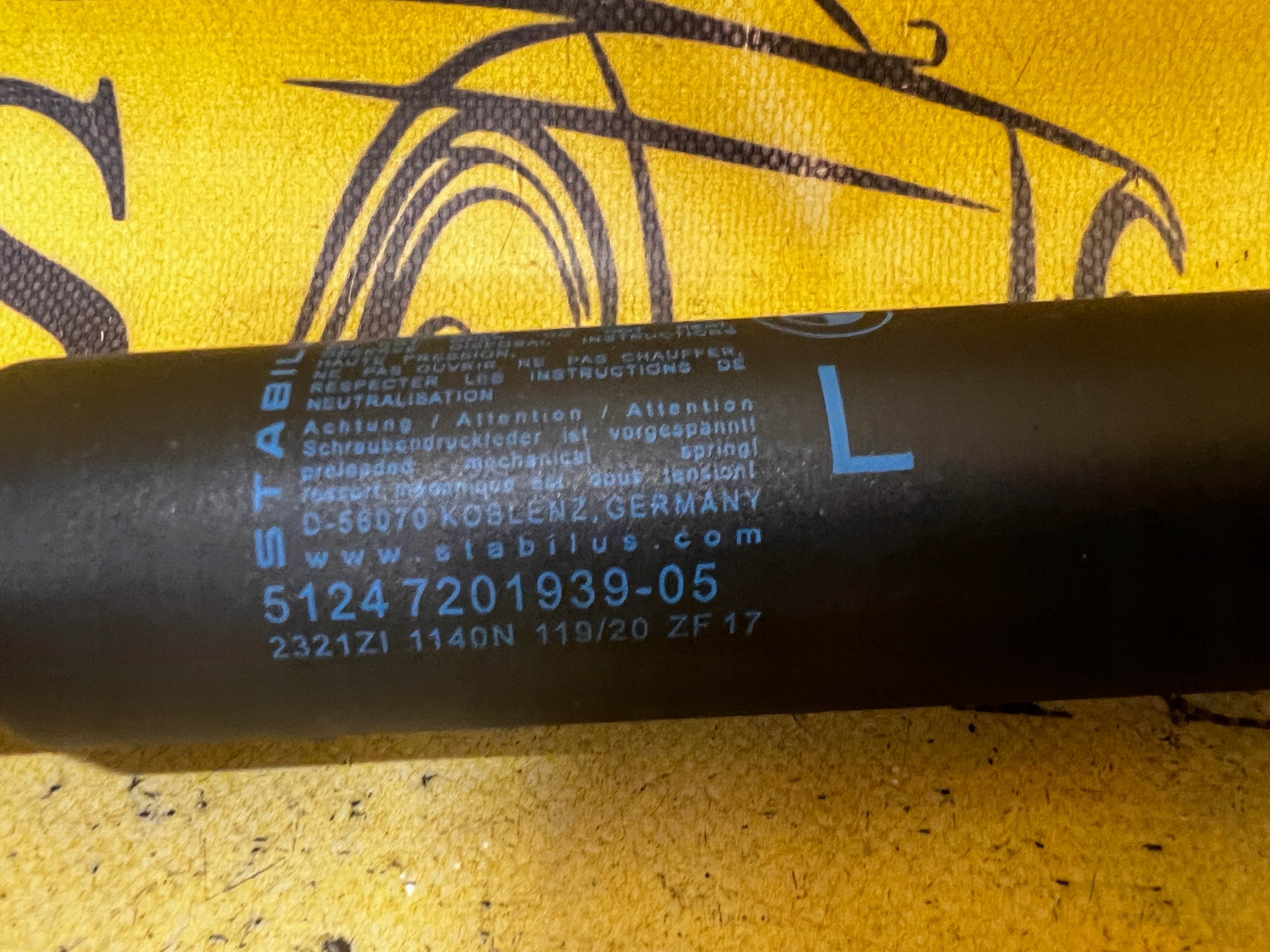 SIŁOWNIK KLAPY TYŁ POKRYWY BAGAŻNIKA LEWY BMW X6 E71 E72 NOWY OEM