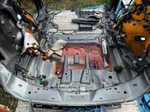 ĆWIARTKA TYŁ PAS TYLNY BŁOTNIK WANNA BŁOTNIKI ROVER DISCOVERY SPORT L550