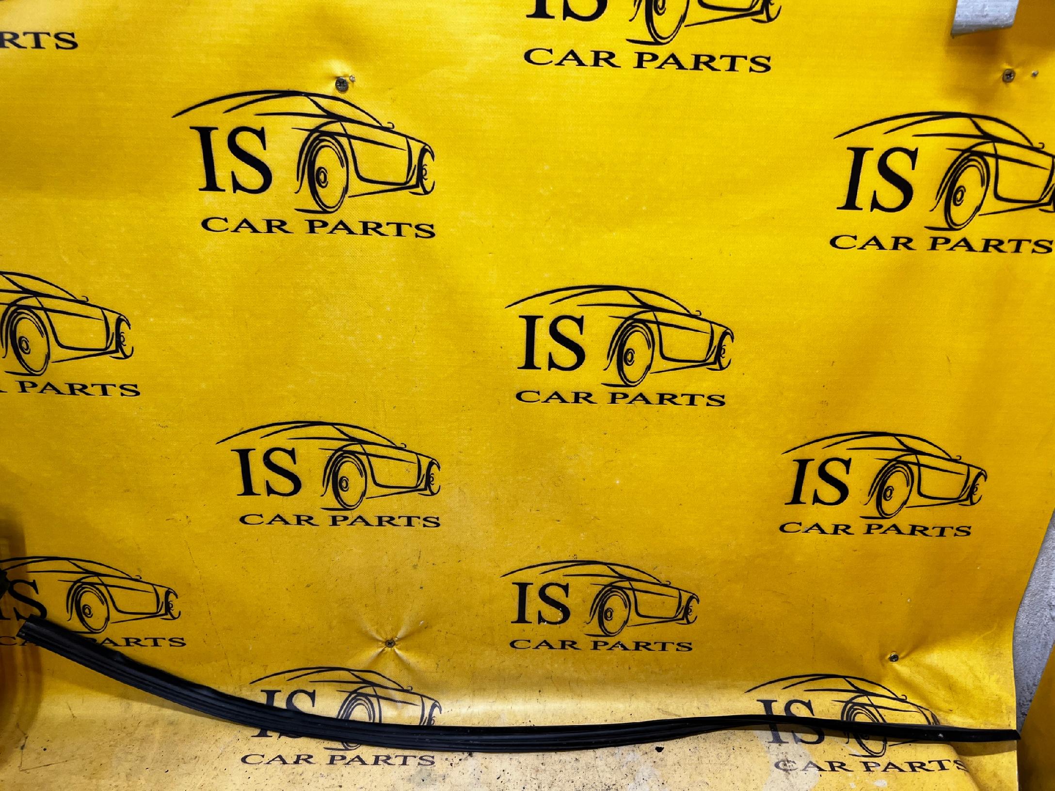 USZCZELKA KLAPY BAGAŻNIKA BMW G30 SEDAN